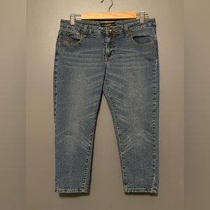 Y2K South‎ Pole capris size 11